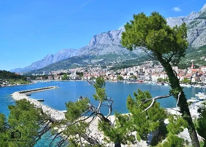 Jela Otel Makarska